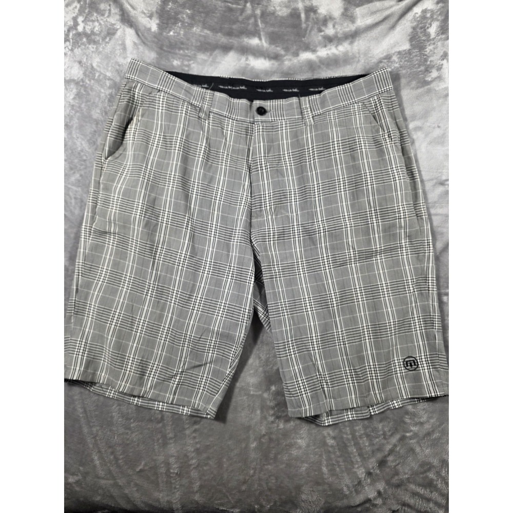 Travis‎ Mathew Shorts Men's Size 38 Black/White Plaid Casual Bermuda Shorts